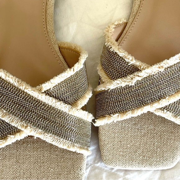 PELLE MODA Hailen Sandals Size 7 1/2 Chain bead fringe in Natural NEW! Shoes 7.5 - Picture 8 of 14